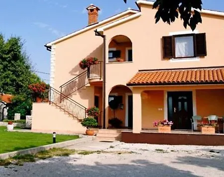 With A Parking Space Presika, - 2370 Labin (Istria)