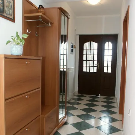 With A Parking Space Presika, - 2370 アパート